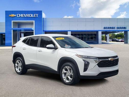 2024 Chevrolet Trax LS