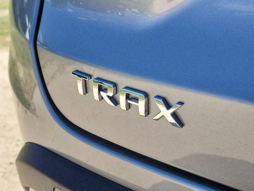 Sterling Gray Metallic 2026 Chevrolet Trax LT