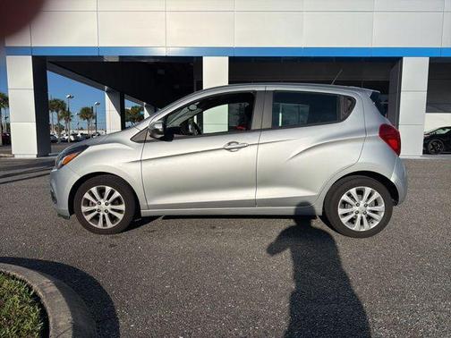 2017 Chevrolet Spark 1LT