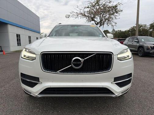 2018 Volvo XC90 T5 Momentum