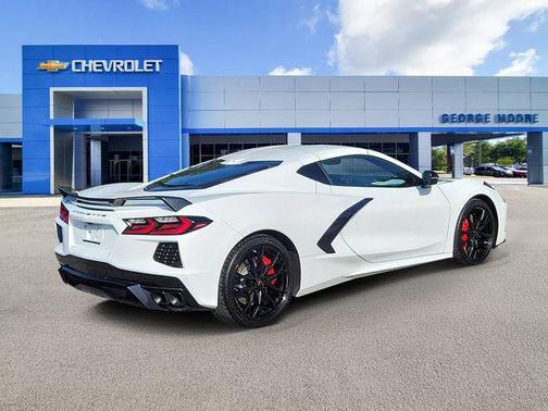 2024 Chevrolet Corvette Stingray w/2LT