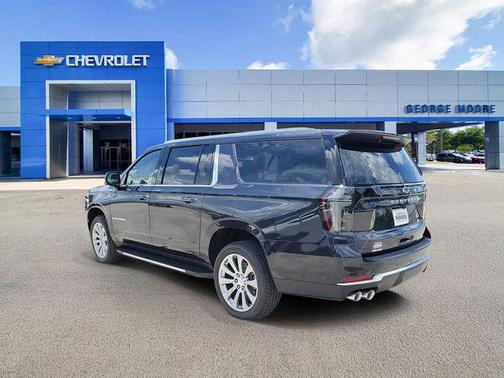2025 Chevrolet Suburban Premier