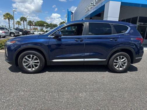 2019 Hyundai SANTA FE SE 2.4