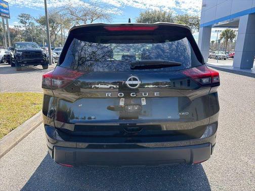 2024 Nissan Rogue S