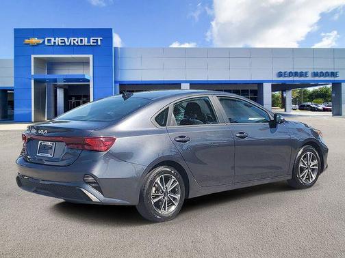 2023 Kia Forte LXS