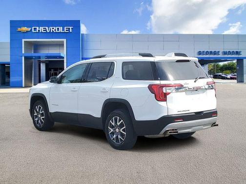 2023 GMC Acadia FWD SLT