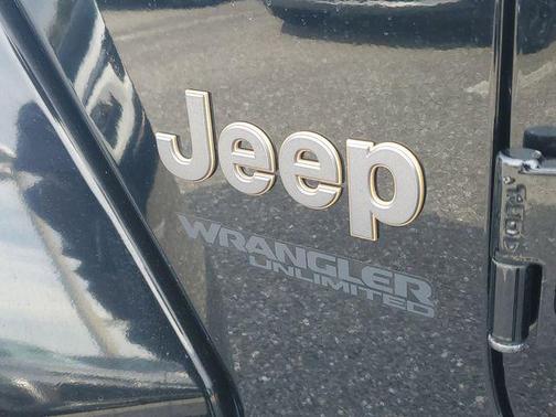 2021 Jeep Wrangler Unlimited Rubicon 392