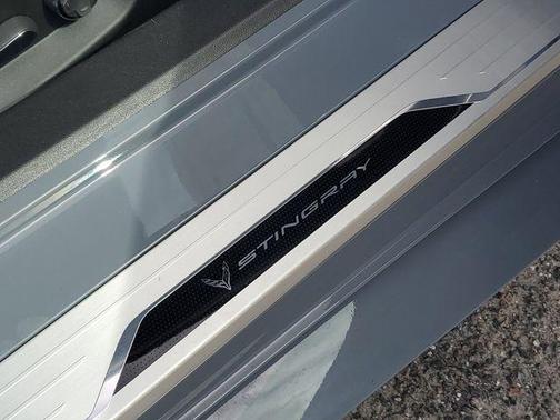 2025 Chevrolet Corvette Stingray w/3LT