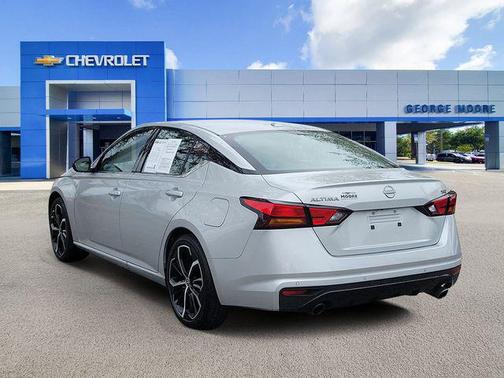 2025 Nissan Altima SR FWD