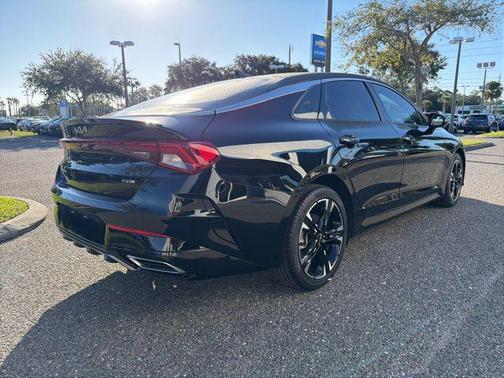 2024 Kia K5 GT-Line