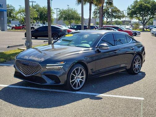Makalu Gray 2025 Genesis G70 2.5T RWD