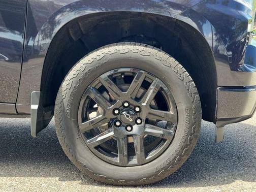 Dark Ash Metallic 2023 Chevrolet Silverado 1500 RST