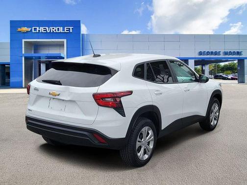 2024 Chevrolet Trax LS