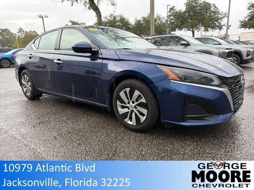2023 Nissan Altima S FWD