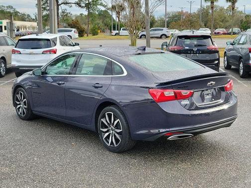 2025 Chevrolet Malibu FWD RS