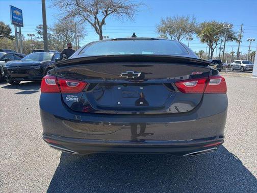 2025 Chevrolet Malibu FWD RS