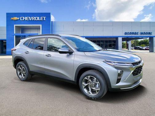 Sterling Gray Metallic 2026 Chevrolet Trax LT