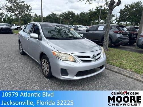 Classic Silver Metallic 2011 Toyota Corolla LE