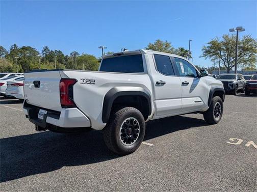 2024 Toyota Tacoma TRD Off-Road