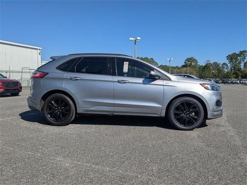 2020 Ford Edge ST