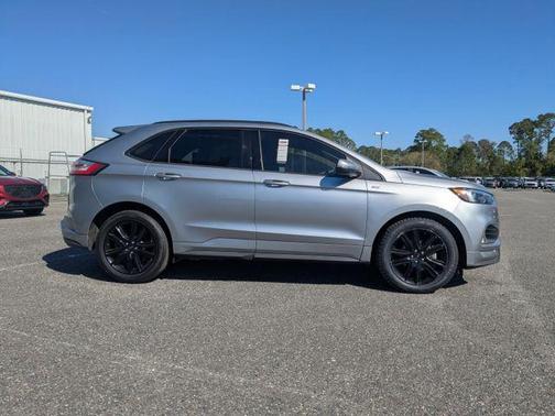 2020 Ford Edge ST
