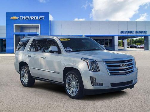 2019 Cadillac Escalade Platinum