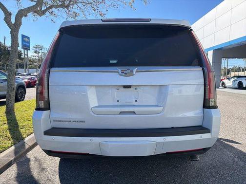 2019 Cadillac Escalade Platinum