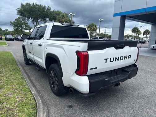 Ice 2024 Toyota Tundra SR5