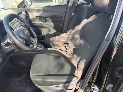 2023 Nissan Kicks S