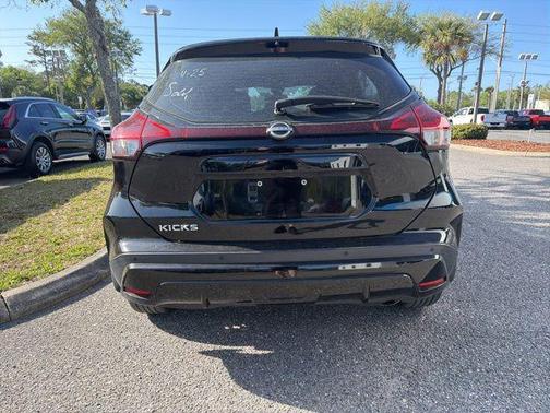 2023 Nissan Kicks S