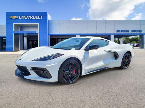 Arctic White 2026 Chevrolet Corvette Stingray w/1LT