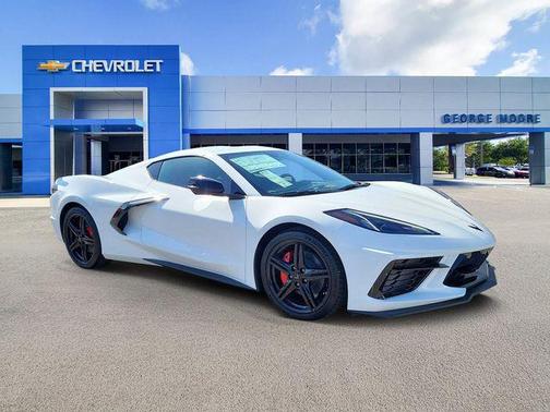 Arctic White 2026 Chevrolet Corvette Stingray w/1LT