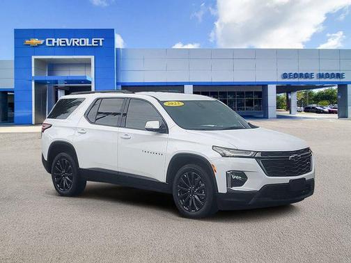 2023 Chevrolet Traverse RS