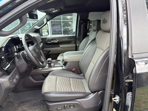 Black 2024 Chevrolet Silverado 1500 ZR2