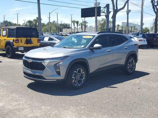 2024 Chevrolet Trax LT