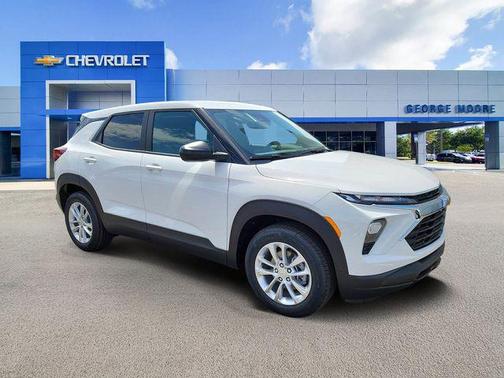 Summit White 2026 Chevrolet Trailblazer LS