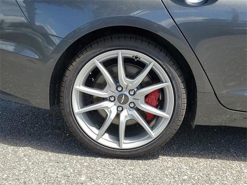 2020 Genesis G70 2.0T RWD Manual