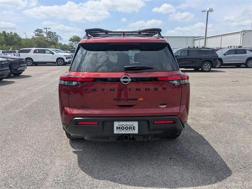 2023 Nissan Pathfinder Rock Creek 4WD