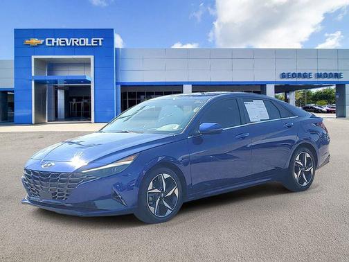 2022 Hyundai ELANTRA Limited