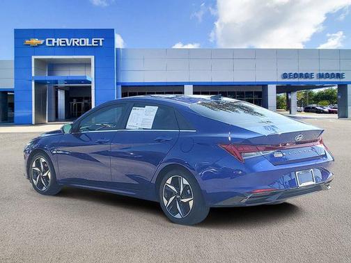2022 Hyundai ELANTRA Limited
