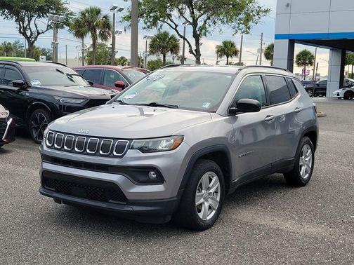 Billet Silver Metallic Clearcoat 2022 Jeep Compass Latitude