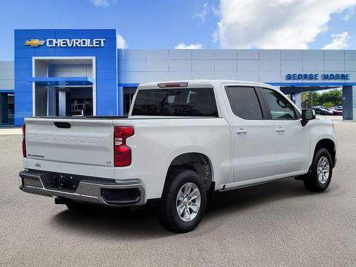 Summit White 2025 Chevrolet Silverado 1500 LT