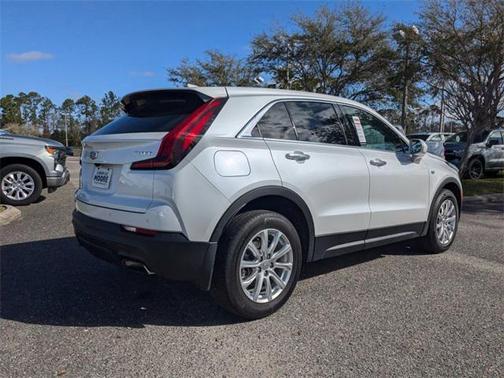 2019 Cadillac XT4 Luxury
