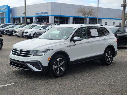 2024 Volkswagen Tiguan 2.0T SE