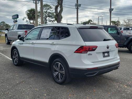 2024 Volkswagen Tiguan 2.0T SE