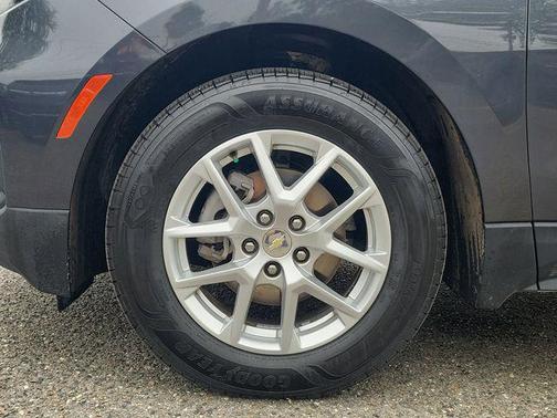 Iron Gray Metallic 2022 Chevrolet Equinox LS