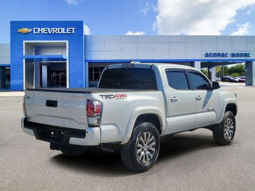 2022 Toyota Tacoma SR