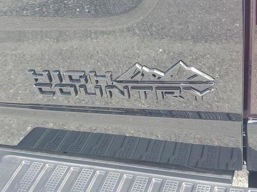 2025 Chevrolet Silverado 2500 High Country