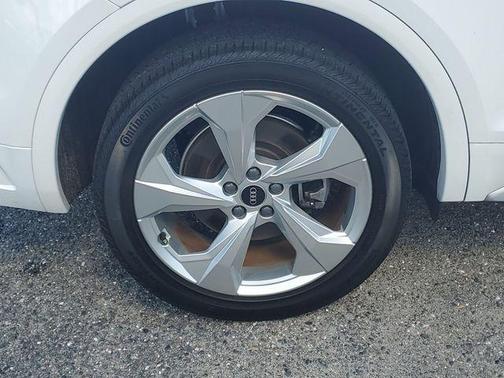 2021 Audi Q5 45 Premium Plus