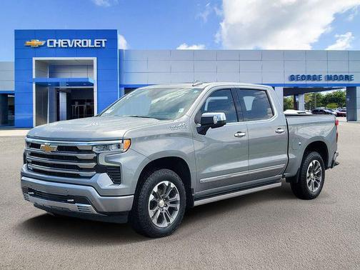 Sterling Gray Metallic 2025 Chevrolet Silverado 1500 High Country